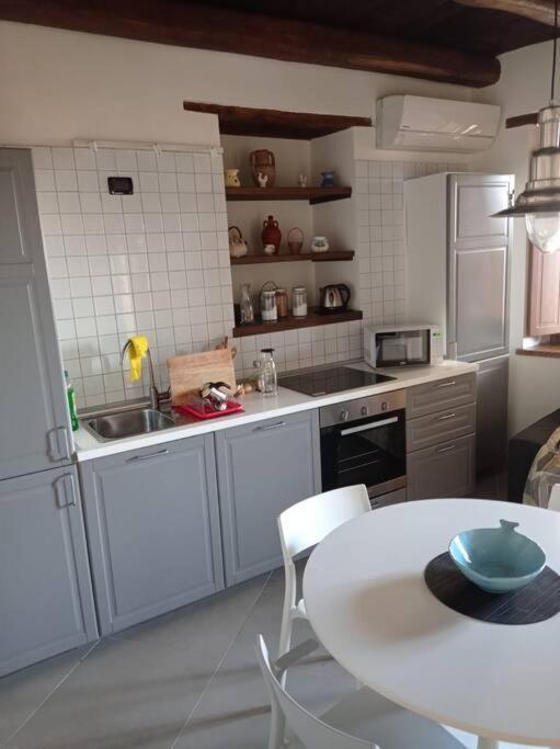 הוילה Futani Casa Torre Con Terrazza Panoramica מראה חיצוני תמונה